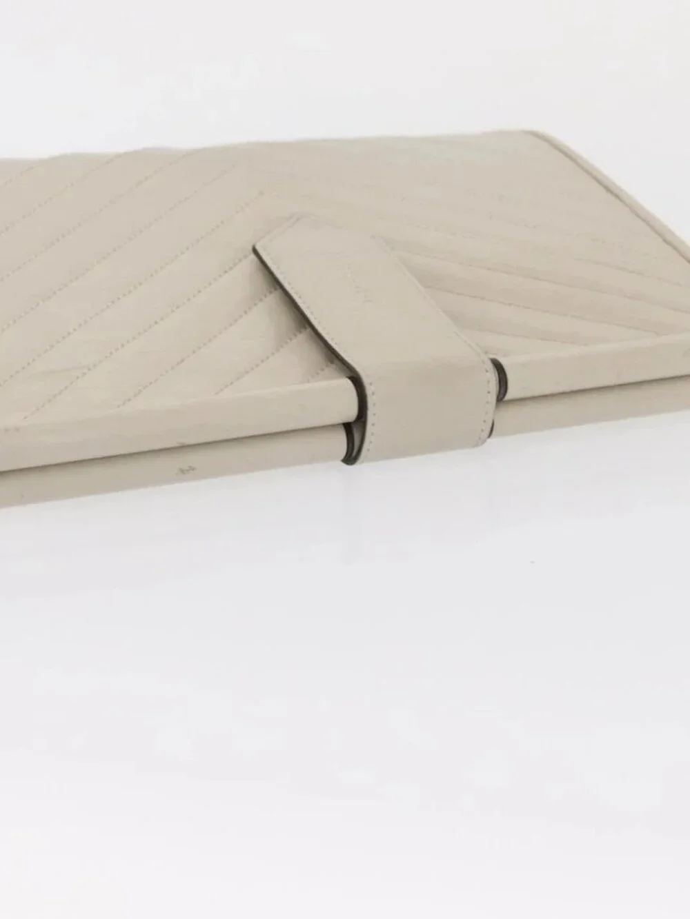 SAINT LAURENT Clutch Bag Leather White Gold Auth - Picture 6 of 14